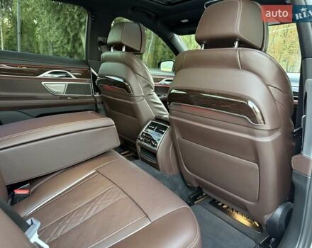 Белый БМВ 7 Серия, объемом двигателя 2.99 л и пробегом 9 тыс. км за 85000 $, фото 44 на Automoto.ua