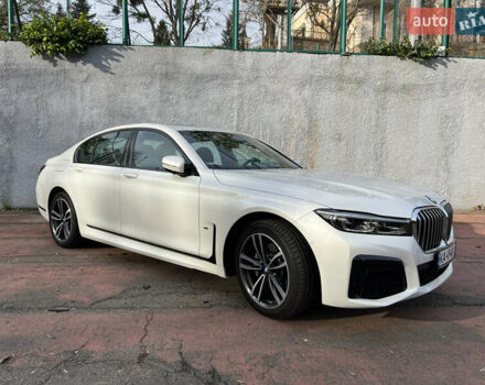Белый БМВ 7 Серия, объемом двигателя 2 л и пробегом 10 тыс. км за 68900 $, фото 1 на Automoto.ua