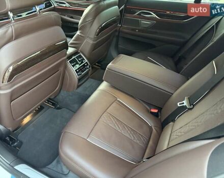 Белый БМВ 7 Серия, объемом двигателя 2.99 л и пробегом 9 тыс. км за 85000 $, фото 49 на Automoto.ua