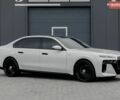 Белый БМВ 7 Серия, объемом двигателя 3 л и пробегом 54 тыс. км за 81700 $, фото 1 на Automoto.ua