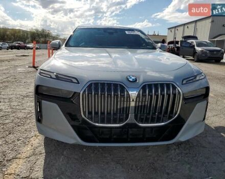 Белый БМВ 7 Серия, объемом двигателя 3 л и пробегом 58 тыс. км за 35000 $, фото 4 на Automoto.ua