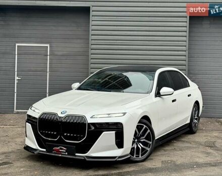 Белый БМВ 7 Серия, объемом двигателя 4.39 л и пробегом 31 тыс. км за 139900 $, фото 2 на Automoto.ua