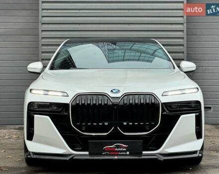 Белый БМВ 7 Серия, объемом двигателя 4.39 л и пробегом 31 тыс. км за 139900 $, фото 6 на Automoto.ua