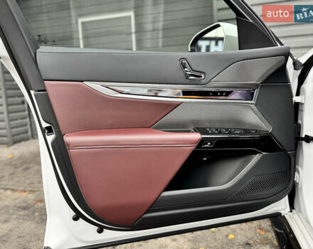 Белый БМВ 7 Серия, объемом двигателя 4.39 л и пробегом 31 тыс. км за 139900 $, фото 41 на Automoto.ua