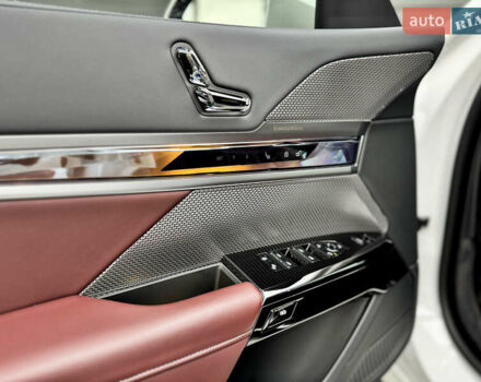 Белый БМВ 7 Серия, объемом двигателя 4.39 л и пробегом 31 тыс. км за 139900 $, фото 42 на Automoto.ua