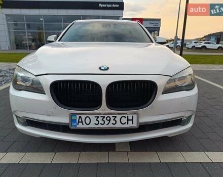 Белый БМВ 7 Серия, объемом двигателя 4.39 л и пробегом 268 тыс. км за 9500 $, фото 1 на Automoto.ua