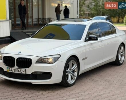 Белый БМВ 7 Серия, объемом двигателя 2.98 л и пробегом 216 тыс. км за 12600 $, фото 1 на Automoto.ua