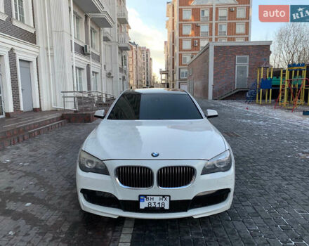Белый БМВ 7 Серия, объемом двигателя 2.98 л и пробегом 120 тыс. км за 12555 $, фото 1 на Automoto.ua