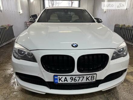 БМВ 7 Серия 2012 в Кривом Роге на Automoto.ua Белый БМВ 7 Серия, объемом двигателя 4.39 л и пробегом 194 тыс. км за 15500 $, фото 1 на Automoto.ua