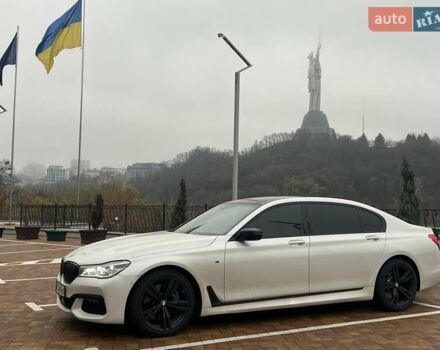 Белый БМВ 7 Серия, объемом двигателя 4.39 л и пробегом 134 тыс. км за 28500 $, фото 1 на Automoto.ua
