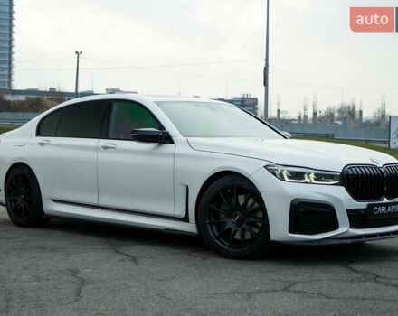 Белый БМВ 7 Серия, объемом двигателя 4.39 л и пробегом 165 тыс. км за 27000 $, фото 1 на Automoto.ua