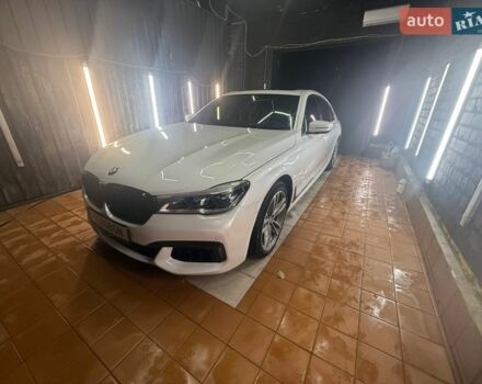 Белый БМВ 7 Серия, объемом двигателя 4.39 л и пробегом 88 тыс. км за 39000 $, фото 1 на Automoto.ua