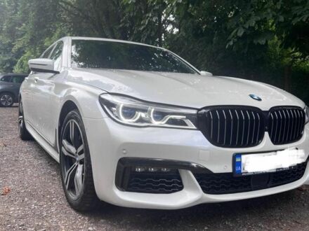 Білий БМВ 7 Серія, об'ємом двигуна 4.4 л та пробігом 70 тис. км за 40000 $, фото 1 на Automoto.ua