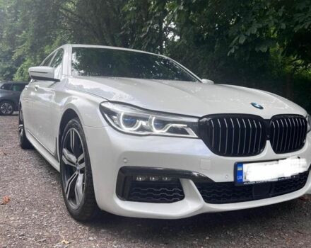 Білий БМВ 7 Серія, об'ємом двигуна 4.4 л та пробігом 70 тис. км за 40000 $, фото 1 на Automoto.ua