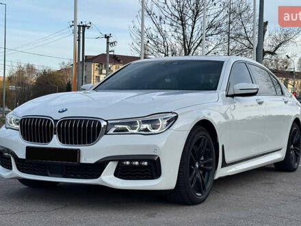 Білий БМВ 7 Серія, об'ємом двигуна 4.39 л та пробігом 84 тис. км за 35400 $, фото 1 на Automoto.ua