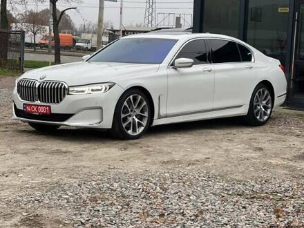 Белый БМВ 7 Серия, объемом двигателя 3 л и пробегом 75 тыс. км за 46000 $, фото 1 на Automoto.ua