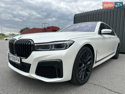 БМВ 7 Серия 2021 в Киеве на Automoto.ua Белый БМВ 7 Серия, объемом двигателя 6.59 л и пробегом 61 тыс. км за 79900 $, фото 1 на Automoto.ua