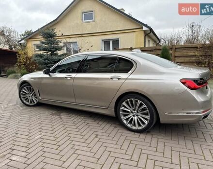 Бежевый БМВ 7 Серия, объемом двигателя 4.39 л и пробегом 129 тыс. км за 48499 $, фото 7 на Automoto.ua