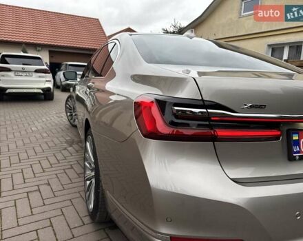 Бежевый БМВ 7 Серия, объемом двигателя 4.39 л и пробегом 129 тыс. км за 48499 $, фото 10 на Automoto.ua