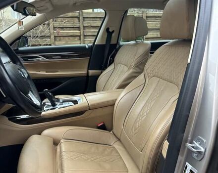 Бежевый БМВ 7 Серия, объемом двигателя 4.39 л и пробегом 129 тыс. км за 48499 $, фото 17 на Automoto.ua