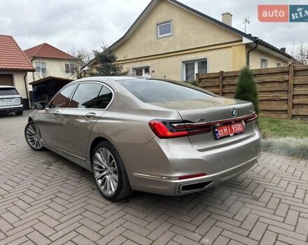 Бежевый БМВ 7 Серия, объемом двигателя 4.39 л и пробегом 129 тыс. км за 48499 $, фото 11 на Automoto.ua