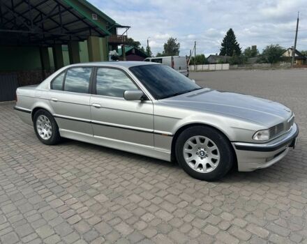 Бежевий БМВ 7 Серія, об'ємом двигуна 2.5 л та пробігом 430 тис. км за 5950 $, фото 1 на Automoto.ua