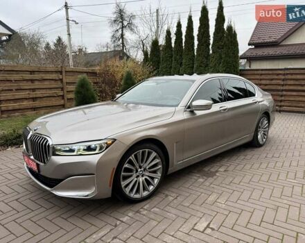 Бежевый БМВ 7 Серия, объемом двигателя 4.39 л и пробегом 129 тыс. км за 48499 $, фото 1 на Automoto.ua