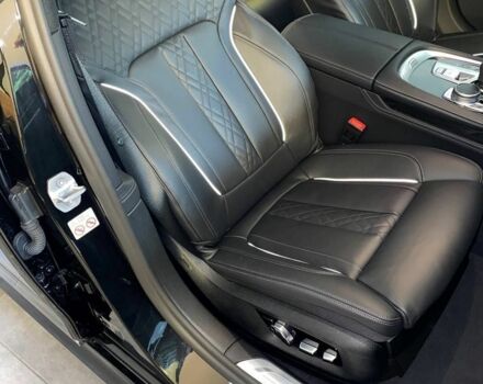 Черный БМВ 7 Серия, объемом двигателя 0 л и пробегом 8 тыс. км за 49400 $, фото 4 на Automoto.ua