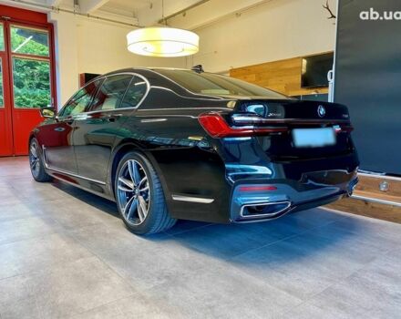 Черный БМВ 7 Серия, объемом двигателя 0 л и пробегом 8 тыс. км за 49400 $, фото 9 на Automoto.ua