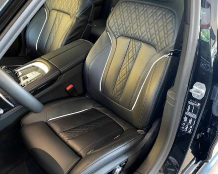 Черный БМВ 7 Серия, объемом двигателя 0 л и пробегом 8 тыс. км за 49400 $, фото 16 на Automoto.ua