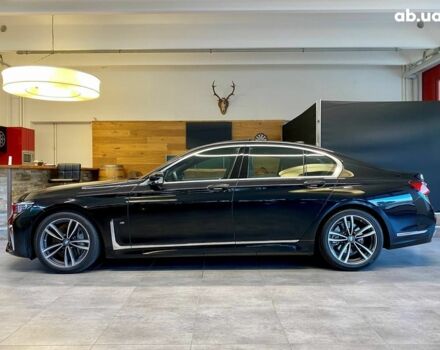 Черный БМВ 7 Серия, объемом двигателя 0 л и пробегом 8 тыс. км за 49400 $, фото 2 на Automoto.ua