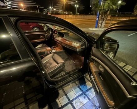 Черный БМВ 7 Серия, объемом двигателя 3 л и пробегом 220 тыс. км за 10530 $, фото 4 на Automoto.ua