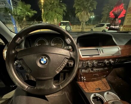 Черный БМВ 7 Серия, объемом двигателя 3 л и пробегом 220 тыс. км за 10530 $, фото 6 на Automoto.ua