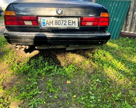 Чорний БМВ 7 Серія, об'ємом двигуна 3.4 л та пробігом 255 тис. км за 1400 $, фото 1 на Automoto.ua