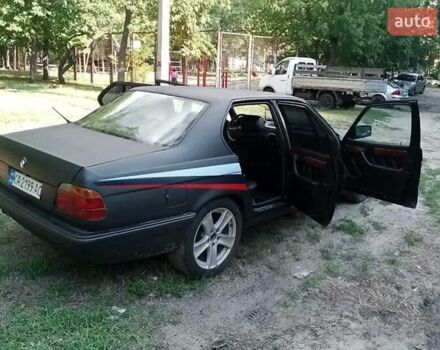 Черный БМВ 7 Серия, объемом двигателя 3.41 л и пробегом 349 тыс. км за 3000 $, фото 5 на Automoto.ua