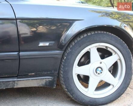 Черный БМВ 7 Серия, объемом двигателя 3 л и пробегом 430 тыс. км за 4700 $, фото 11 на Automoto.ua