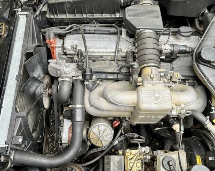 Чорний БМВ 7 Серія, об'ємом двигуна 3.5 л та пробігом 500 тис. км за 2200 $, фото 6 на Automoto.ua