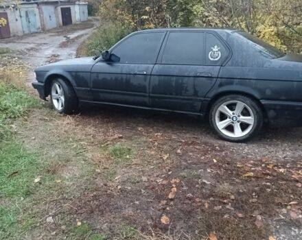 Черный БМВ 7 Серия, объемом двигателя 3 л и пробегом 499 тыс. км за 3500 $, фото 6 на Automoto.ua