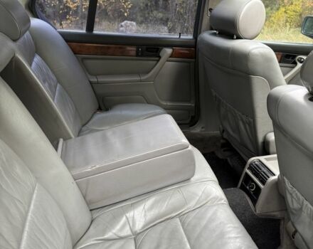 Чорний БМВ 7 Серія, об'ємом двигуна 3.5 л та пробігом 500 тис. км за 2200 $, фото 12 на Automoto.ua