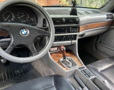 Черный БМВ 7 Серия, объемом двигателя 3.4 л и пробегом 200 тыс. км за 2500 $, фото 6 на Automoto.ua