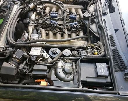Черный БМВ 7 Серия, объемом двигателя 5 л и пробегом 286 тыс. км за 4000 $, фото 24 на Automoto.ua