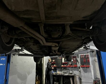 Черный БМВ 7 Серия, объемом двигателя 3 л и пробегом 450 тыс. км за 2200 $, фото 10 на Automoto.ua