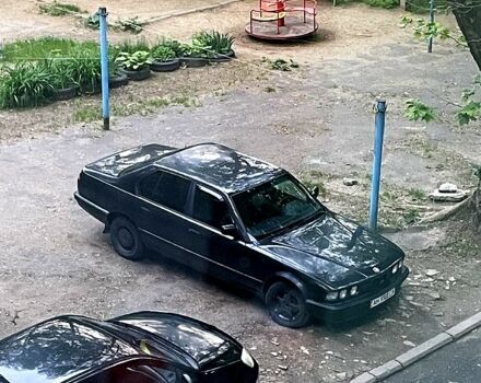 БМВ 7 Серія 1993 у Миколаєві на Automoto.ua Чорний БМВ 7 Серія, об'ємом двигуна 3.5 л та пробігом 400 тис. км за 2200 $, фото 11 на Automoto.ua