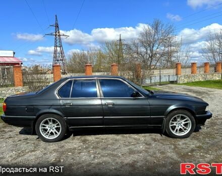 Чорний БМВ 7 Серія, об'ємом двигуна 3 л та пробігом 452 тис. км за 3000 $, фото 4 на Automoto.ua