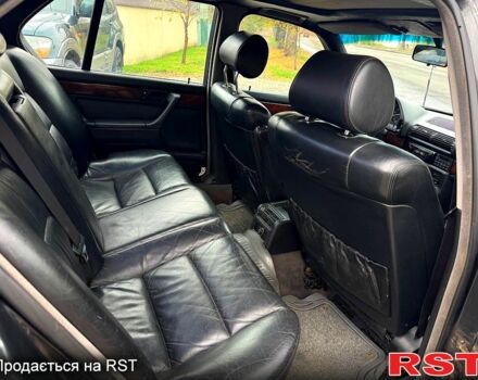 Черный БМВ 7 Серия, объемом двигателя 3.5 л и пробегом 300 тыс. км за 2499 $, фото 10 на Automoto.ua