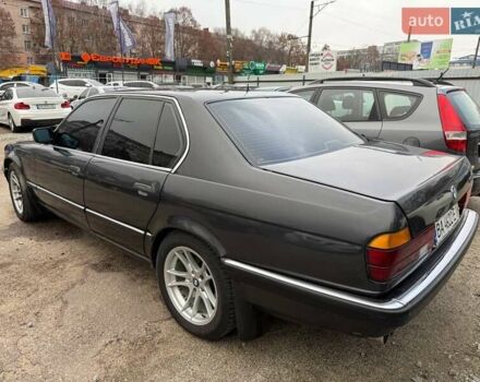 Черный БМВ 7 Серия, объемом двигателя 3 л и пробегом 350 тыс. км за 2500 $, фото 1 на Automoto.ua