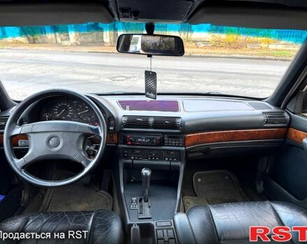 Черный БМВ 7 Серия, объемом двигателя 3.5 л и пробегом 300 тыс. км за 2499 $, фото 8 на Automoto.ua