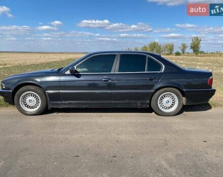 Черный БМВ 7 Серия, объемом двигателя 3.5 л и пробегом 363 тыс. км за 5500 $, фото 5 на Automoto.ua
