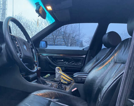 Чорний БМВ 7 Серія, об'ємом двигуна 2.8 л та пробігом 160 тис. км за 4888 $, фото 5 на Automoto.ua