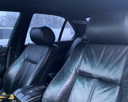 Чорний БМВ 7 Серія, об'ємом двигуна 2.8 л та пробігом 160 тис. км за 4888 $, фото 4 на Automoto.ua